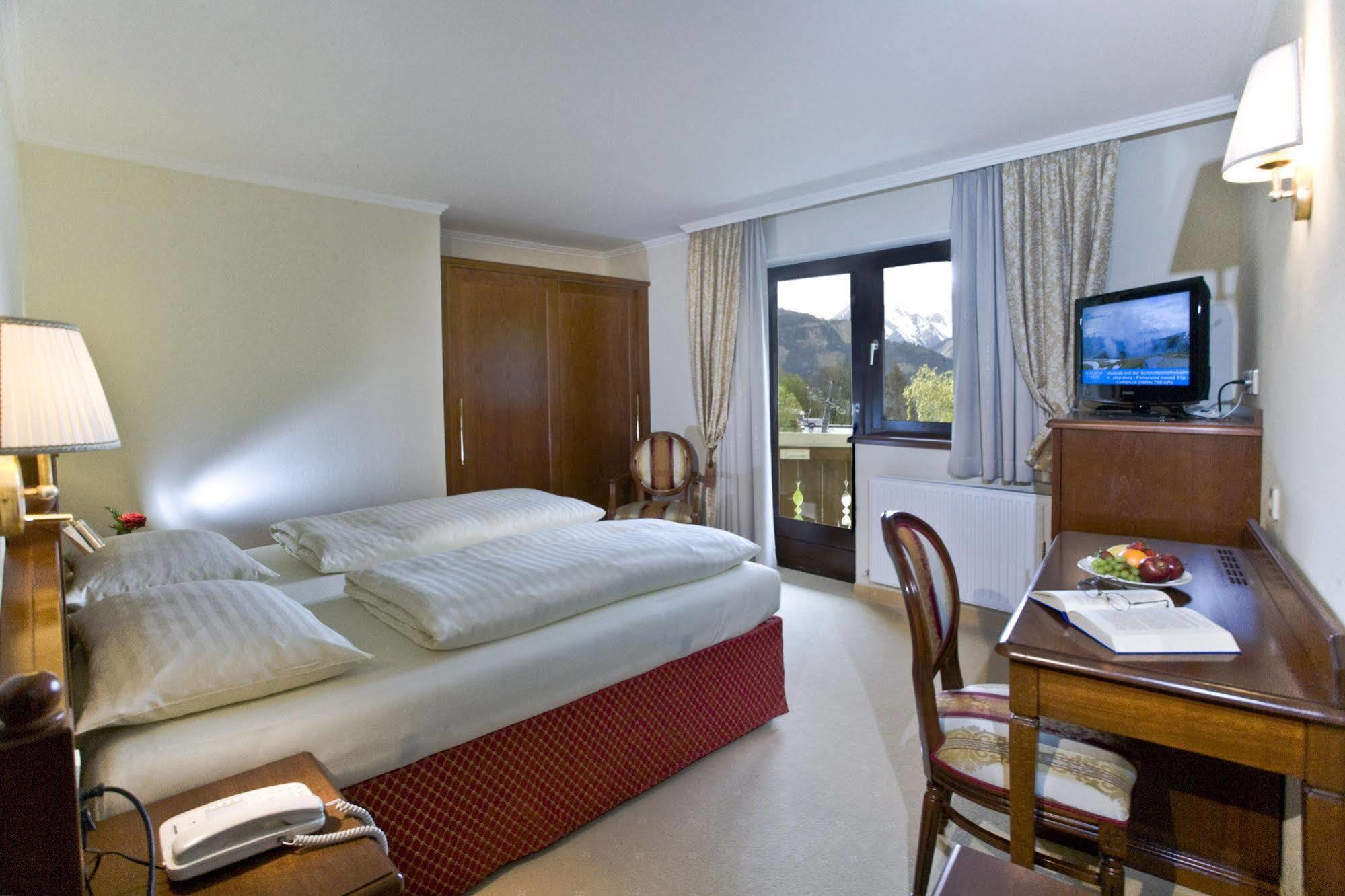 Hotel Berner Zell am See Exterior foto